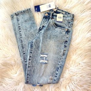 YMI Dream Distressed Jeans sz 25